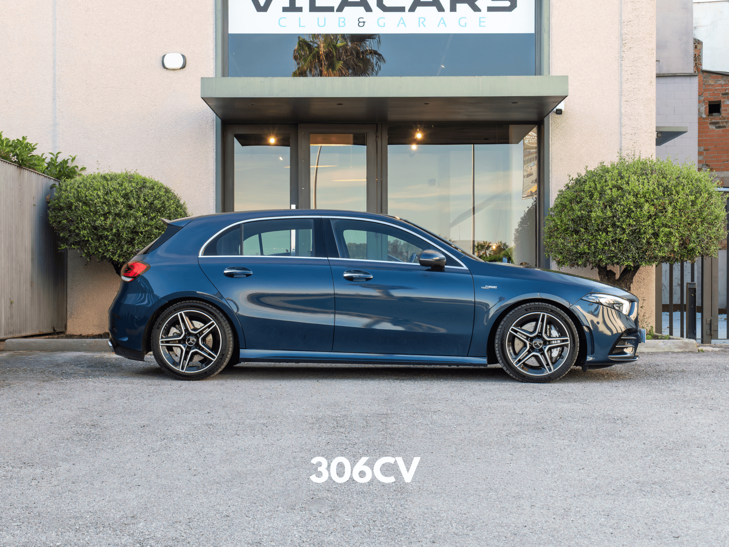 Mercedes-Benz Clase A35 AMG 3